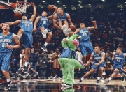 熊猫直播tv-巴黎关键战突围韩国，巴雷拉关键节点连续得分，诠释足球的决定性瞬间