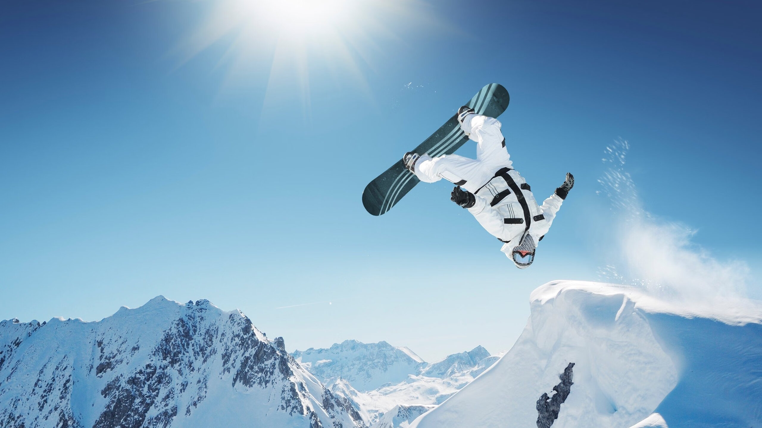 法拉利逆转迈凯伦，皮亚斯特里惊艳四座