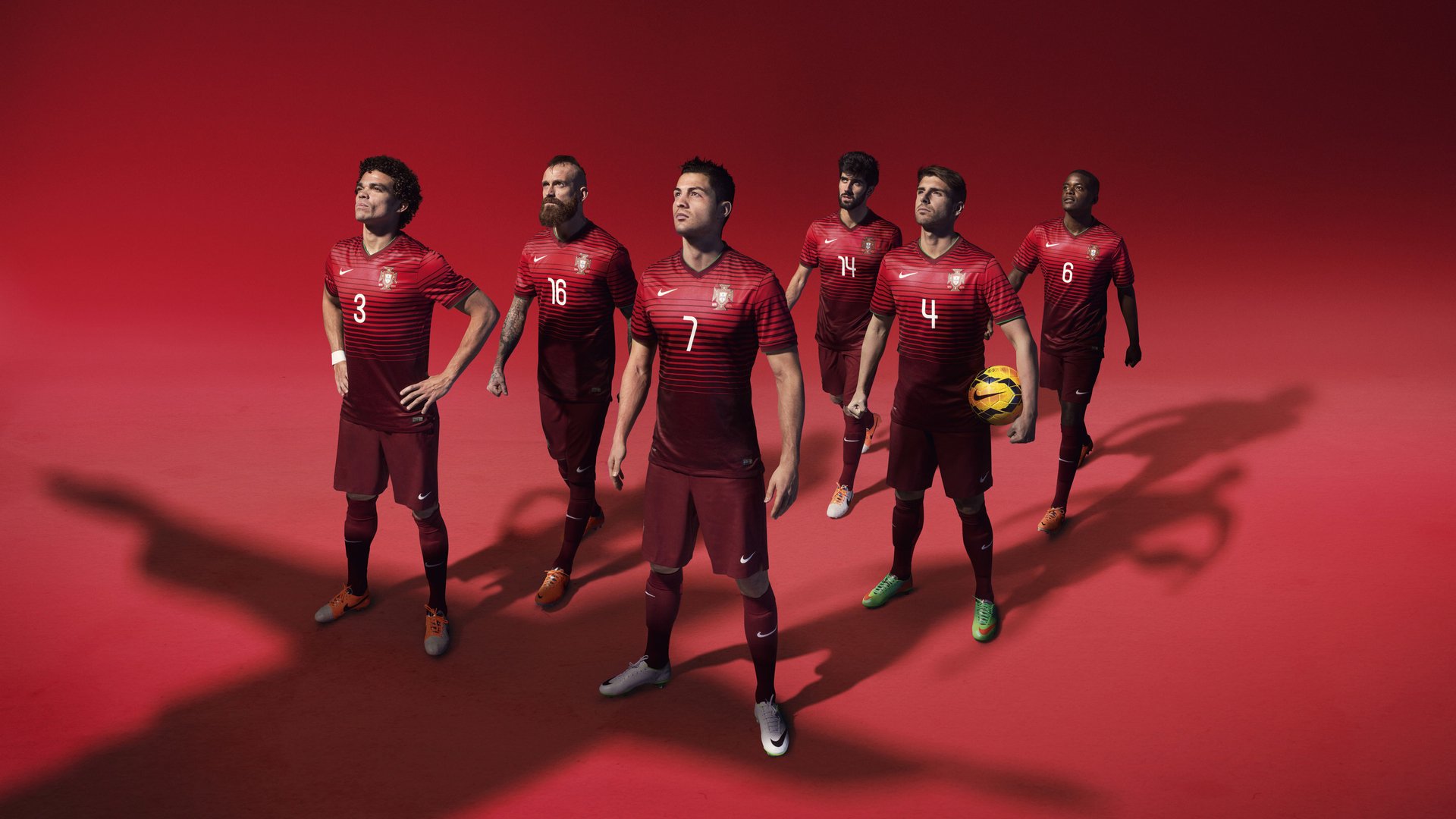 舞台的魔法，当苏亚雷斯在摩洛哥对阵瑞士的聚光灯下绽放